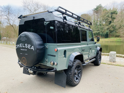  Land Rover Defender 110 2.2 TDCi 7 Seater