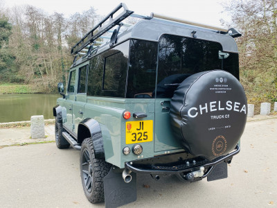  Land Rover Defender 110 2.2 TDCi 7 Seater