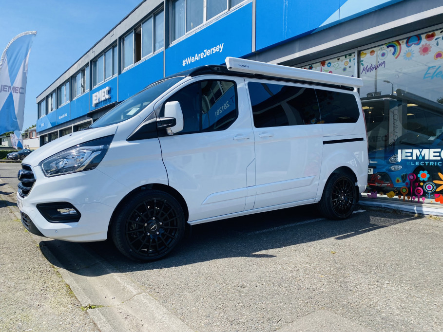 Ford Transit Custom Limited Camper 4 berth