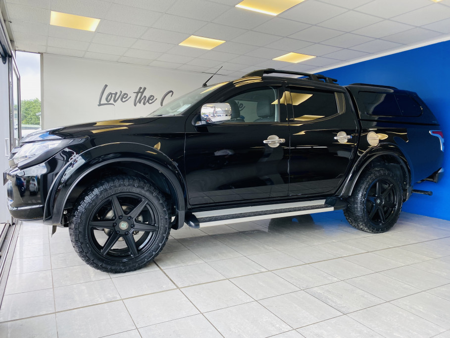  Mitsubishi L200 Barbarian auto HARDTOP