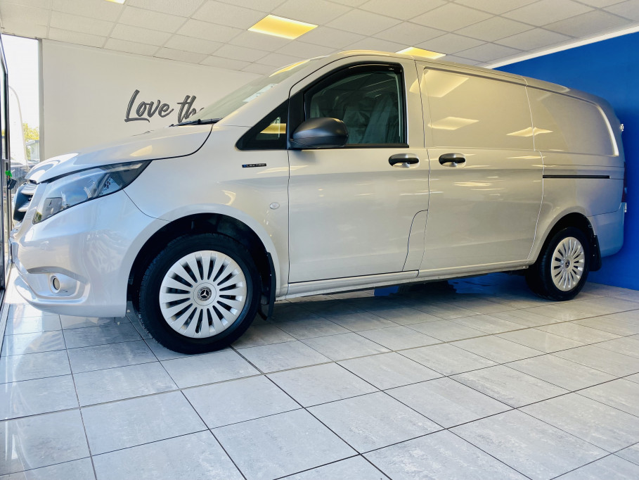  Mercedes-Benz eVito Pure L2