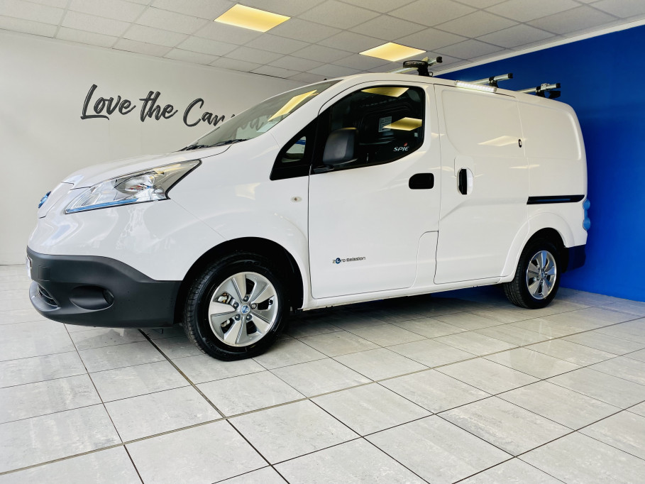  Nissan ENV200 TEKNA 50KW/40kWh 0.00 Panel Van