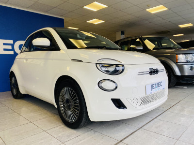 Fiat 500 E 87KW 42KWH ICON Hatchback
