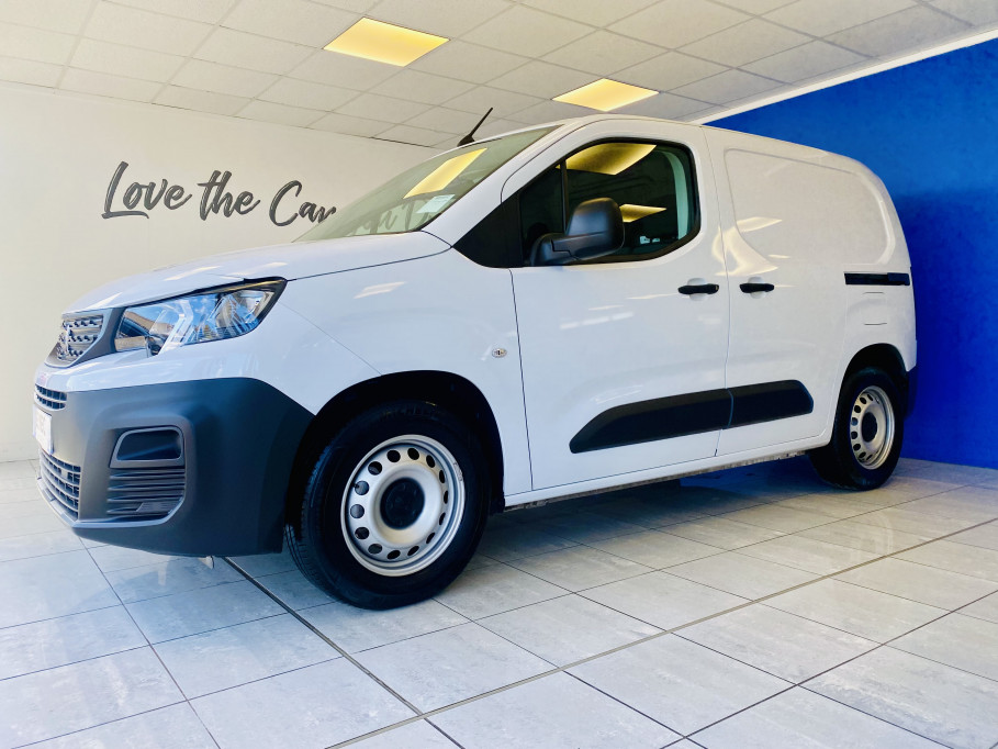  Peugeot E-Partner 100kW Professional PREMIUM PLUS 50kWh