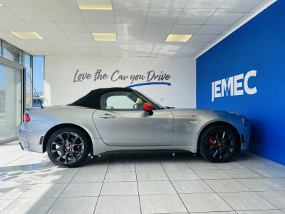  Abarth 124 Spider 1.4 Multi Air 170 Roadster