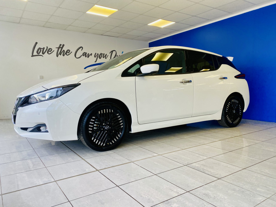  Nissan LEAF 40KWH (6.6KW) N-Connecta