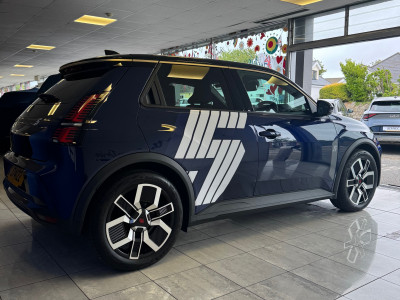  Renault 5 E-Tech TECHNO COMFORT range