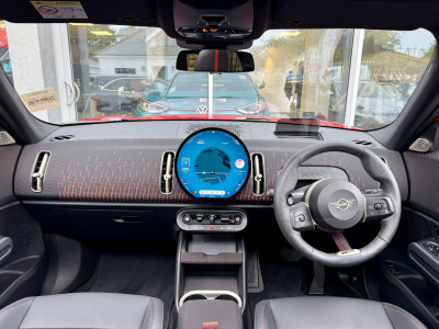  MINI NEW COUNTRYMAN SE SPORT 66.5kWh ALL 4 230kW
