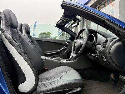  Mercedes-Benz SLK280 3.0 Convertible
