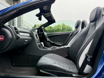  Mercedes-Benz SLK280 3.0 Convertible