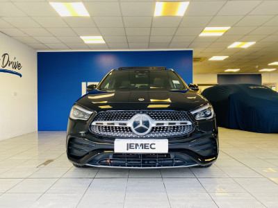  Mercedes-Benz GLA 250e AMG Line Exclusive Edition Premium PLUS