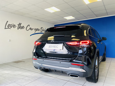  Mercedes-Benz GLA 250e AMG Line Exclusive Edition Premium PLUS