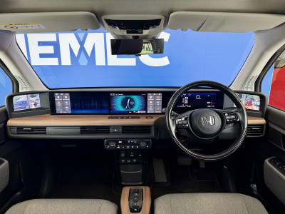  Honda e Advance