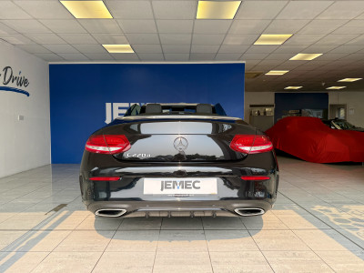  Mercedes-Benz C220d AMG Line Premium Plus