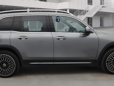  Mercedes-Benz EQB 300 168KW 66KWH 4M AMG LINE PREM PLUS
