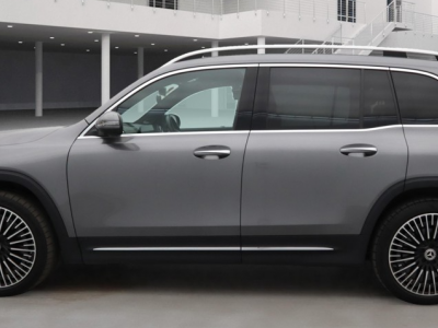  Mercedes-Benz EQB 300 168KW 66KWH 4M AMG LINE PREM PLUS