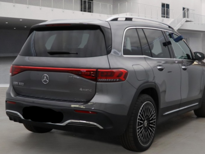  Mercedes-Benz EQB 300 168KW 66KWH 4M AMG LINE PREM PLUS