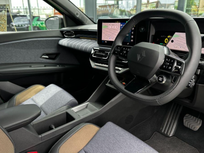  Renault 5 E -Tech Techno COMFORT Range 5dr