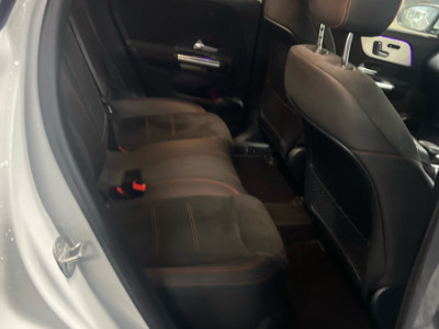  Mercedes-Benz EQA 350 215KW 66KWH 4M AMG LINE PREM+