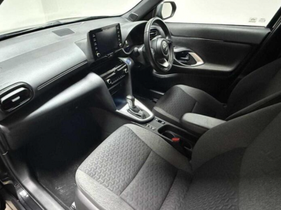 Toyota Yaris CROSS 1.5 VVti  Hybrid Design e-CVT