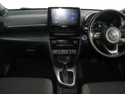  Toyota Yaris CROSS 1.5 VVti  Hybrid Design e-CVT