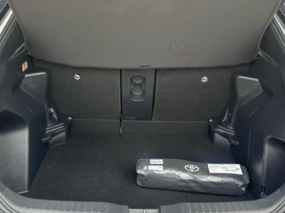  Toyota Yaris CROSS 1.5 VVti  Hybrid Design e-CVT