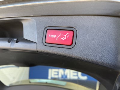  Mercedes-Benz C200  AMG Line 1.5 ( 198ps ) EQ AMG Line Premium