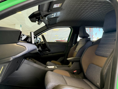  Renault 5 E -Tech Techno COMFORT Range 5dr