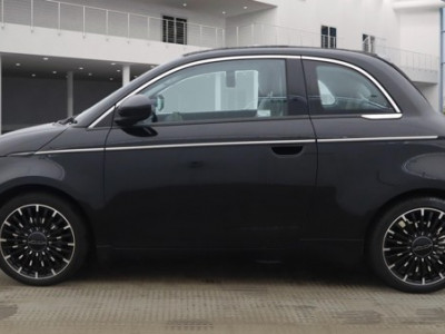  Fiat 500C E 87KW 42KWH LA PRIMA Convertible