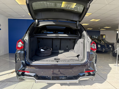  BMW IX3 210KW 80KWH M SPORT PRO