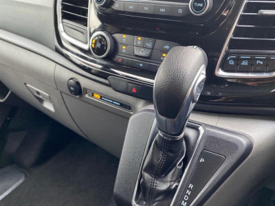  Ford Custom Kombi 320 SWB 170ps 2.0 TDCi AUTO 6 seat