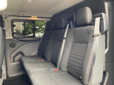  Ford Custom Kombi 320 SWB 170ps 2.0 TDCi AUTO 6 seat