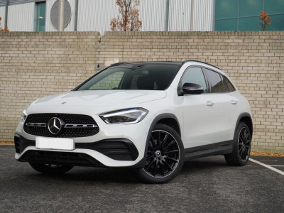  Mercedes-Benz GLA250E AMG LINE PREM+ NIGHT EDITION