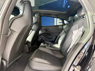  Porsche Taycan 4S 93.4kWh Performance (563bhp)