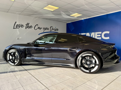  Porsche Taycan 4S 93.4kWh Performance (563bhp)