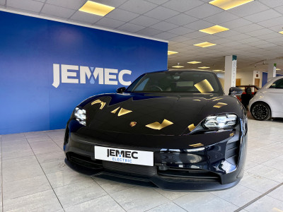  Porsche Taycan 4S 93.4kWh Performance (563bhp)