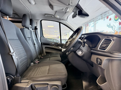 Ford Custom Kombi 320 SWB 170ps 2.0 TDCi AUTO 6 seat