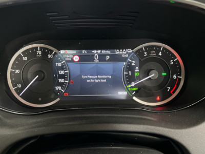  Jaguar E-PACE 1.5 P300E AWD R-DYNAMIC SE