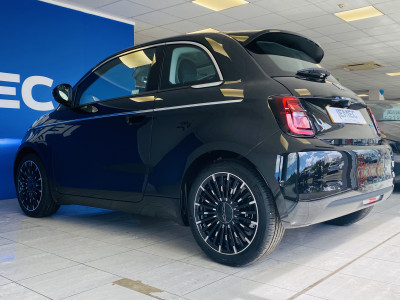  Fiat 500E 87KW 42KWH LA PRIMA