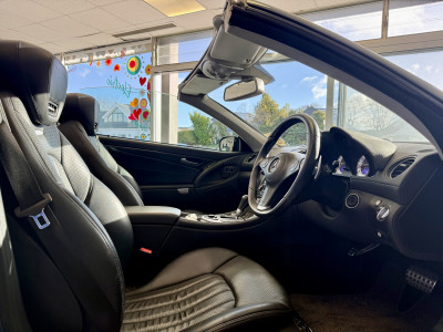  Mercedes-Benz SL63 AMG