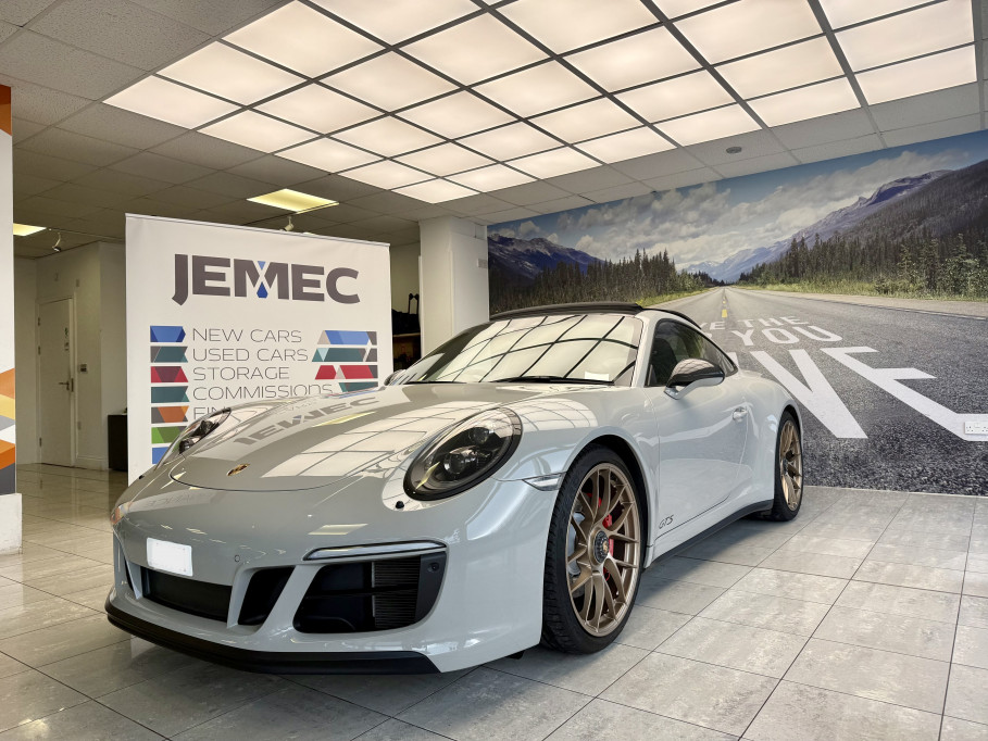  Porsche 911 Carrera GTS PDK
