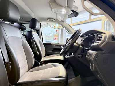  Volkswagen Caravelle 2.0 BiTDi EXEC 199ps DSG 7 seat