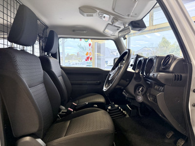  Suzuki Jimny SZ5 1.5 Allgrip Manual