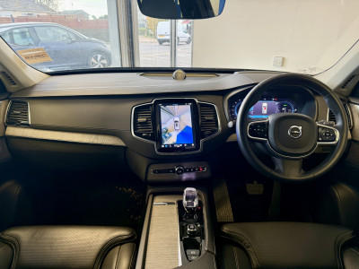  Volvo XC90 T8 (455ps) Ultimate Dark 7 seat PHEV AWD