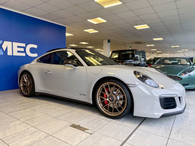  Porsche 911 Carrera GTS PDK
