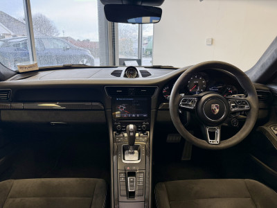  Porsche 911 Carrera GTS PDK