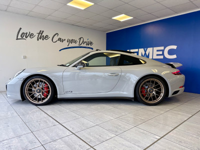  Porsche 911 Carrera GTS PDK