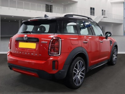  MINI COUNTRYMAN 1.5 COOPER EXCLUSIVE PREMIUM PLUS Hatchback