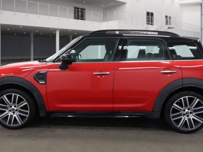  MINI COUNTRYMAN 1.5 COOPER EXCLUSIVE PREMIUM PLUS Hatchback