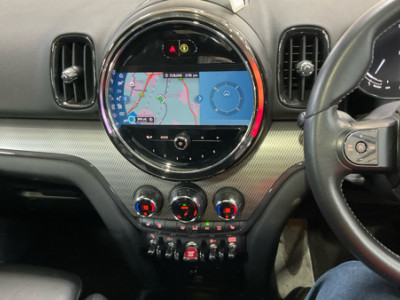  MINI COUNTRYMAN 1.5 COOPER EXCLUSIVE PREMIUM PLUS Hatchback